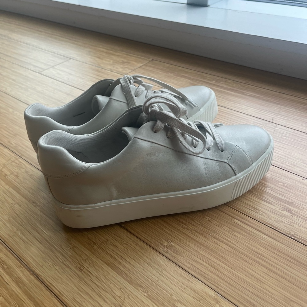 Vince White Leather Sneakers 8.5